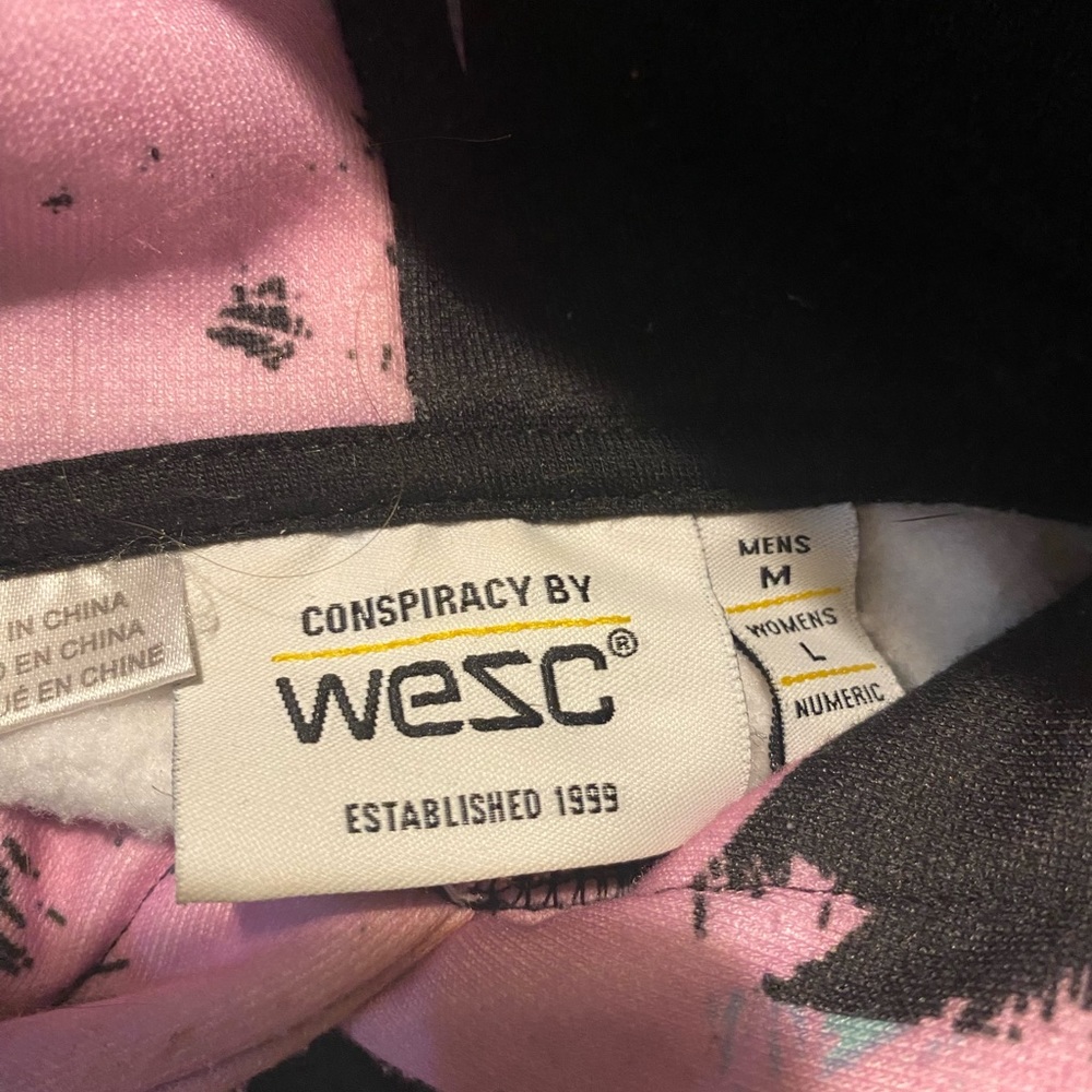 Paradise Lost 2 piece jogger set with hoodie. Pink palm trees. - Picture 7 of 7
